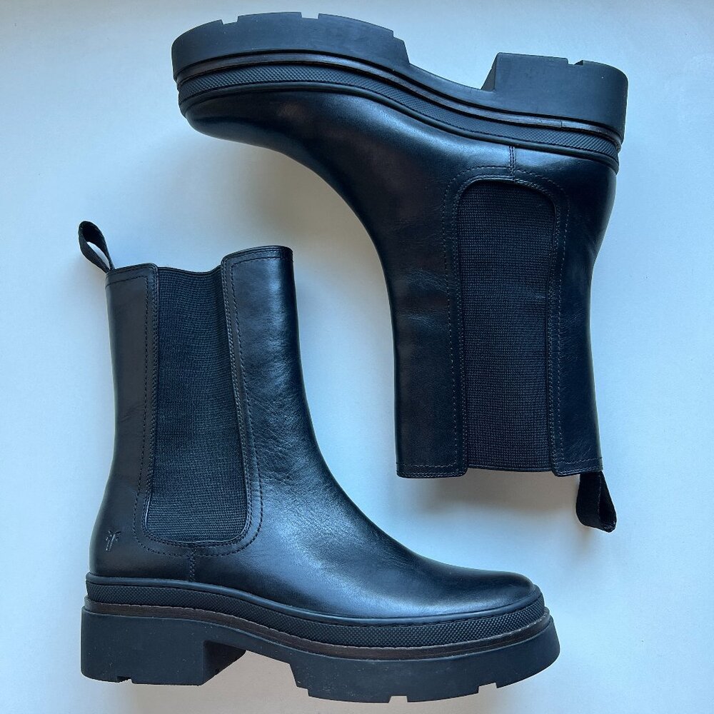 Frye Chloe Chelsea Boots